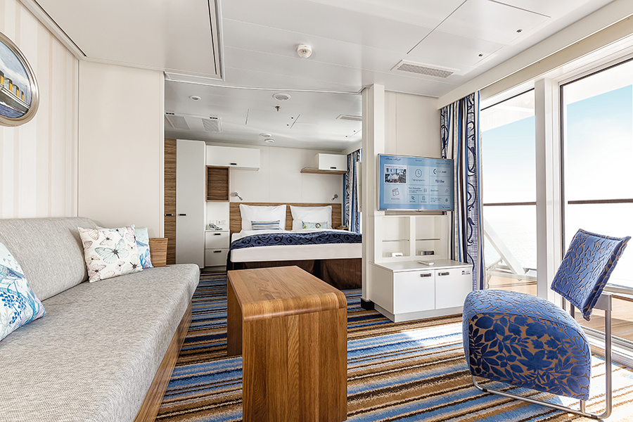 hut Mein Schiff 4